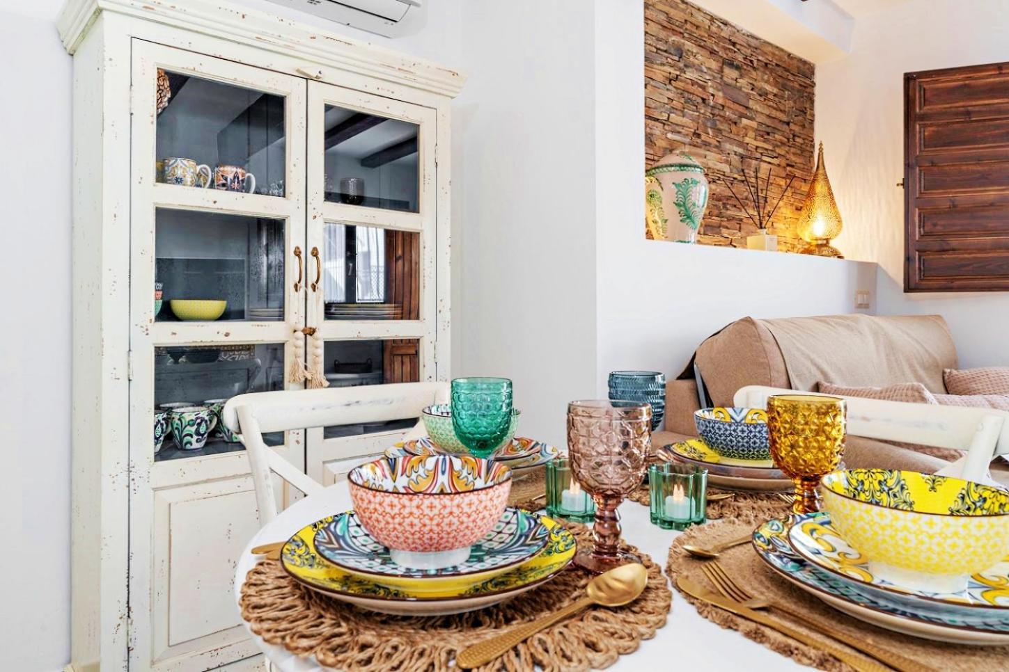 Tuguest Nazari Caldereria Apartments - Free Parking غرناطة المظهر الخارجي الصورة