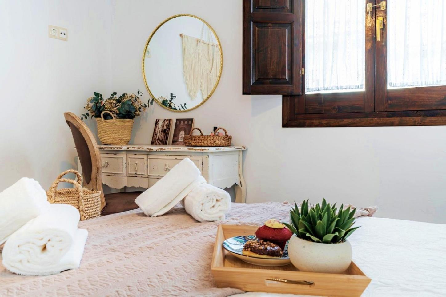 Tuguest Nazari Caldereria Apartments - Free Parking غرناطة المظهر الخارجي الصورة