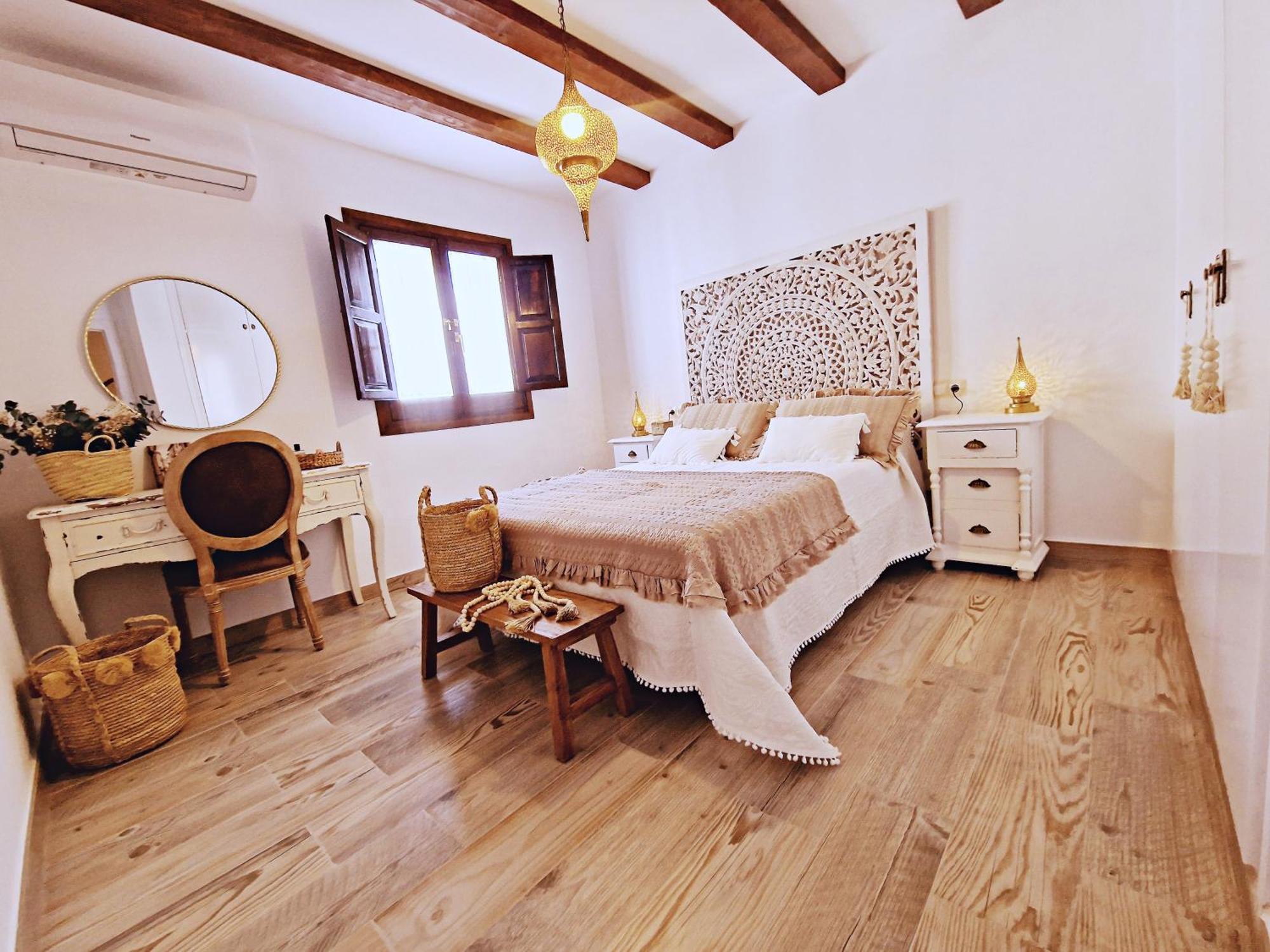 Tuguest Nazari Caldereria Apartments - Free Parking غرناطة المظهر الخارجي الصورة