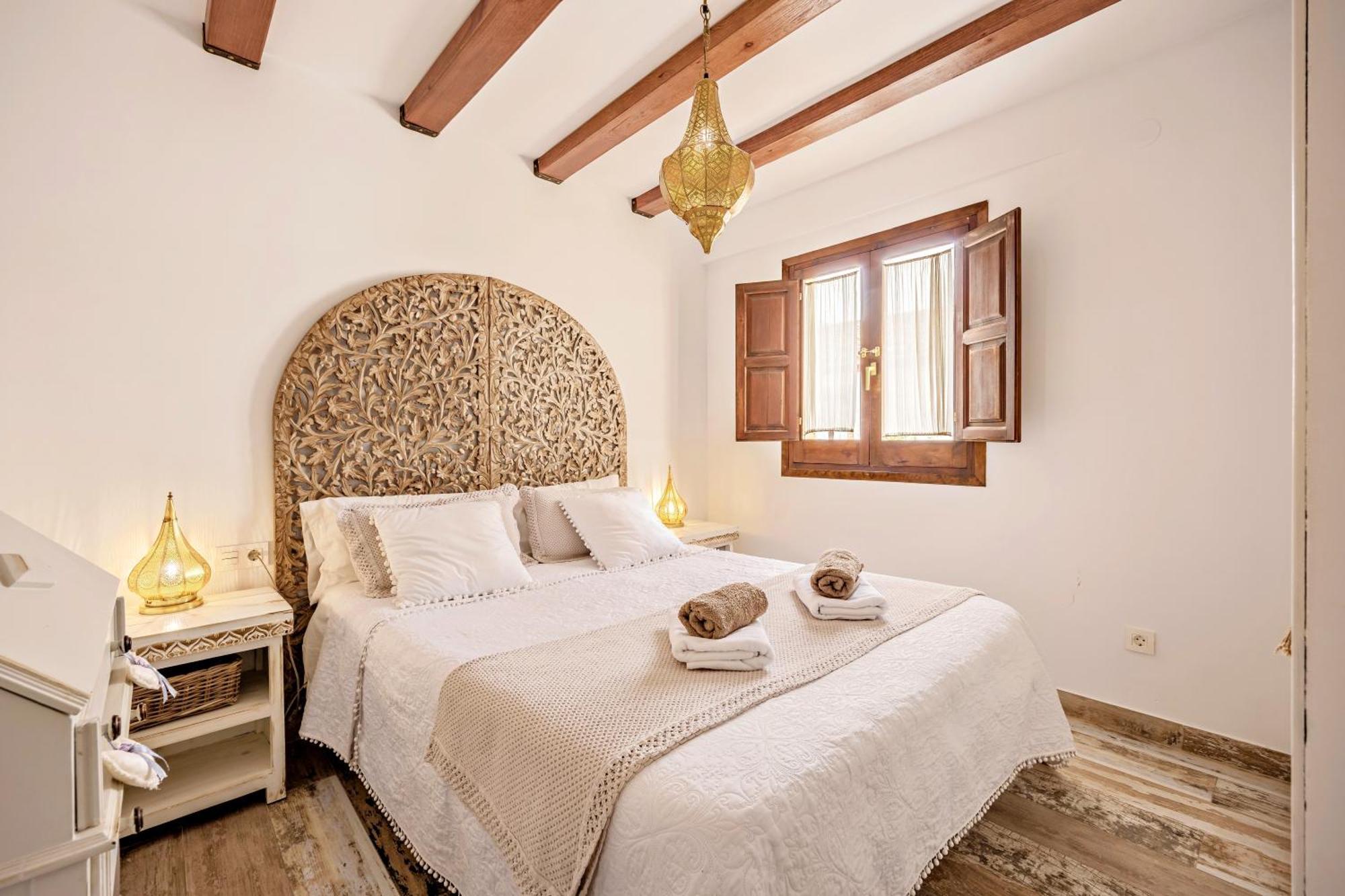 Tuguest Nazari Caldereria Apartments - Free Parking غرناطة المظهر الخارجي الصورة